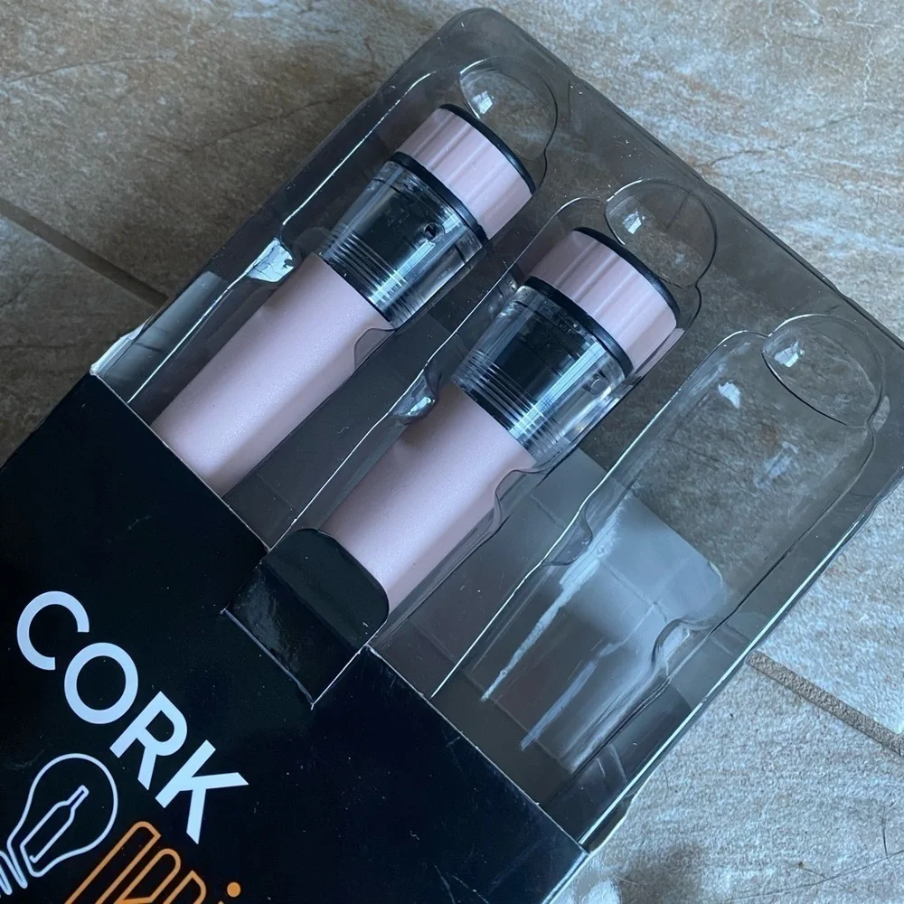 CORK GENIUS AIR JET ESSENTIALS WINE KIT